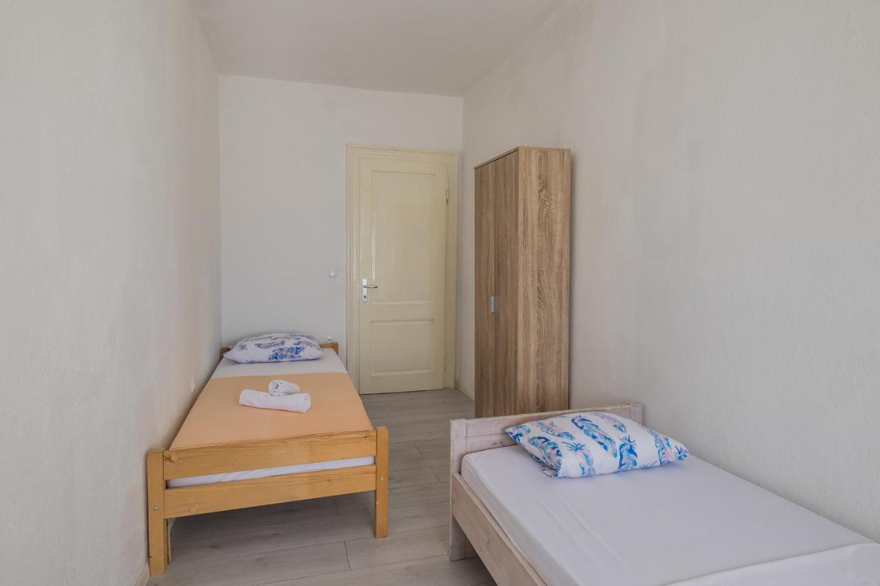 Seafront Apartments Karlo Kaštela Exteriér fotografie