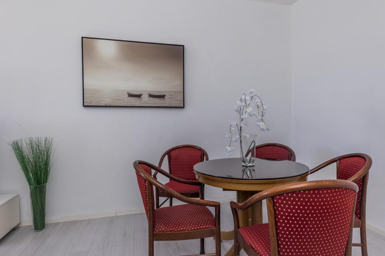 Seafront Apartments Karlo Kaštela Exteriér fotografie